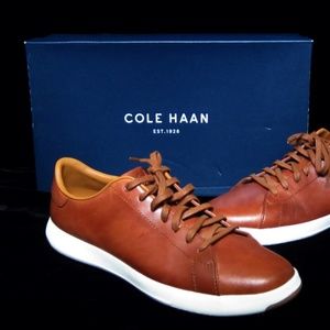 COLE HAAN GrandPro Leather Tennis Shoe, Size 10